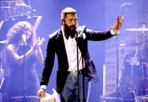 Grammys anunciam artistas para tributos a Ozzy e D'Angelo